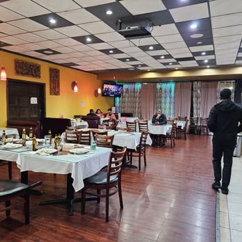 Paradise Biryani Pointe - Indian Near Me - Canoga Park, California Paradise Biryani Pointe - Indian Near Me - Canoga Park, California