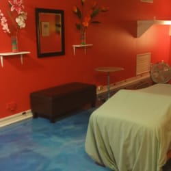 Hawaiian Hands Massage - Massage room