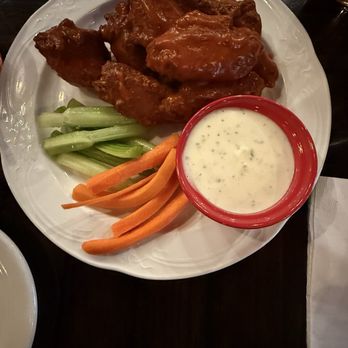 Seabiscuit Cafe - Hot Chicken Wings - Bars Near Me - Mackinac Island, Michigan Seabiscuit Cafe - Hot Chicken Wings - Bars Near Me - Mackinac Island, Michigan