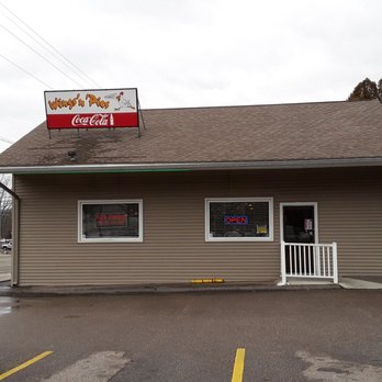 Wings 'N' Pies - Next to the Rotten Apple on Rt. 12 in Groton near Submarine Base. - Chicken Wings Near Me - Groton, Connecticut