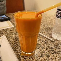 Taste of India - Mango lassi