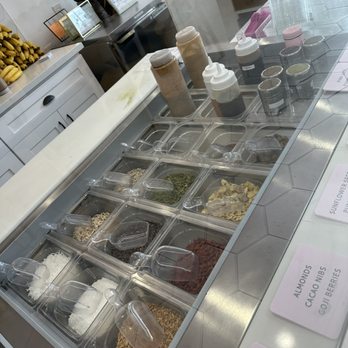 Berry Brand - Toppings - Acai Bowls Near Me - Tustin, California Berry Brand - Toppings - Acai Bowls Near Me - Tustin, California