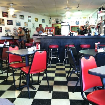 Sammy J's - Diners Near Me - Stuart, Florida
