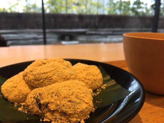 Sahsya Kanetanaka by null