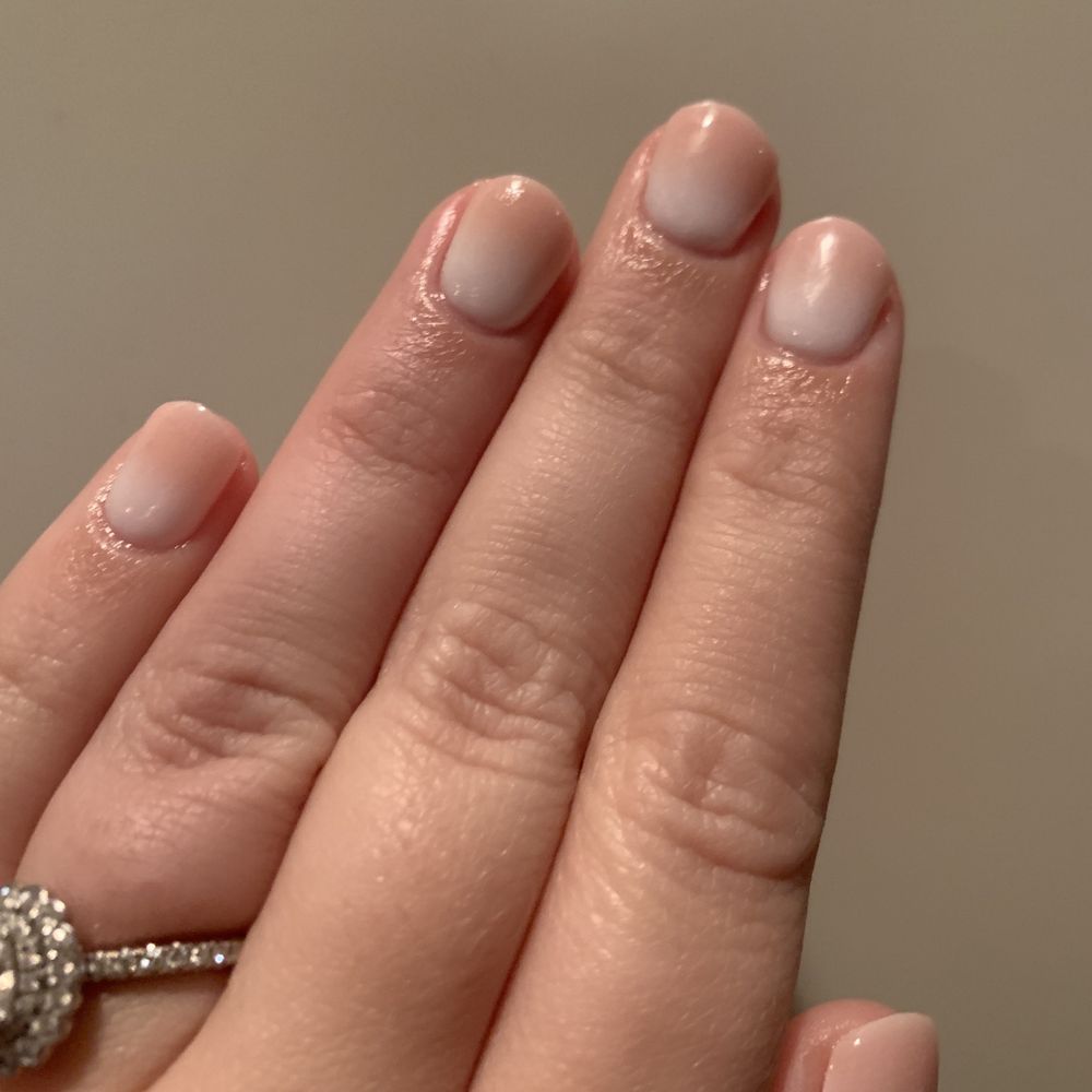 Nail Art Studio - Ombré Dip - Nail Salons Near Me - Northbrook, Illinois