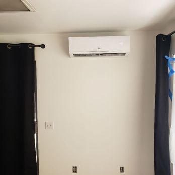 Maximum Comfort Heating And Air Conditioning - Indoor mini split hung on the wall - Heating & Air Conditioning/HVAC Near Me - Alpine, California