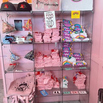 Omg Squee - Gift shop area - Desserts Near Me - Austin, Texas Omg Squee - Gift shop area - Desserts Near Me - Austin, Texas
