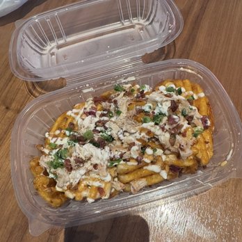 Lobster Me - The fries are perfectly crisp to hold up with all the toppings: crab, cheese, ranch, green onion,bacon! - Seafood Near Me - Las Vegas, Nevada