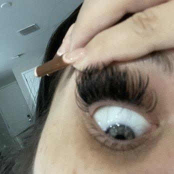 Amazing Lash Studio - Missing lashes in the inner and outer corner same day service - Eyelash Service Near Me - Phoenix, Arizona