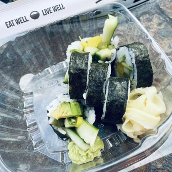 9 Thai Sushi - Veggie Roll - Sushi Bars Near Me - Estero, Florida