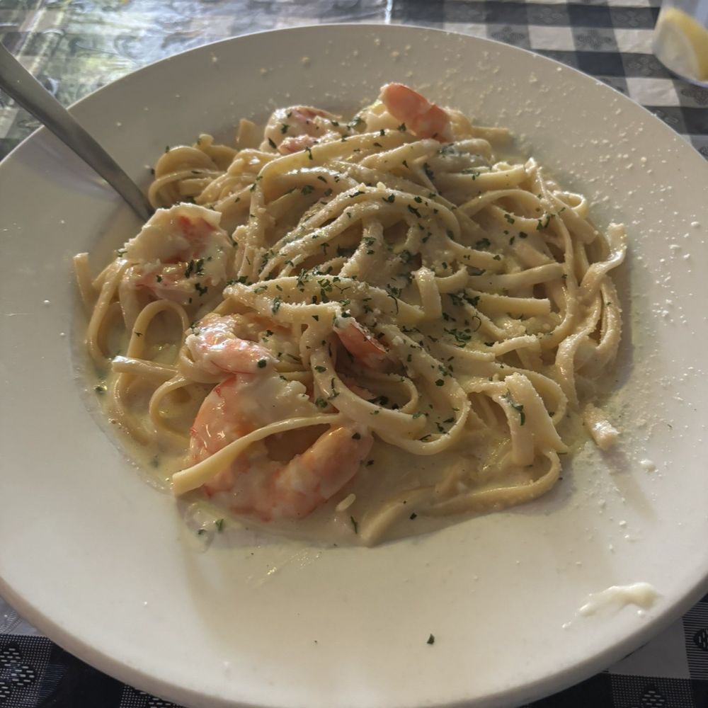 Bella Cucina Italian Family Restaurant - Shrimp Alfredo - Italian Near Me - Sun City Center, Florida Bella Cucina Italian Family Restaurant - Shrimp Alfredo - Italian Near Me - Sun City Center, Florida