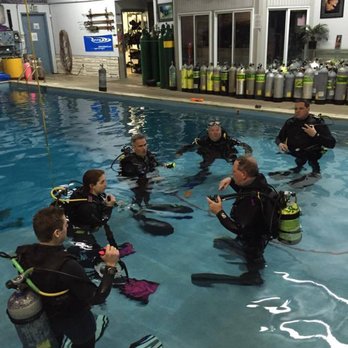 Gulf Coast Divers - Learn to "Dive Easy," at your own pace. - Dive Shops Near Me - Mobile, Alabama Gulf Coast Divers - Learn to "Dive Easy," at your own pace. - Dive Shops Near Me - Mobile, Alabama