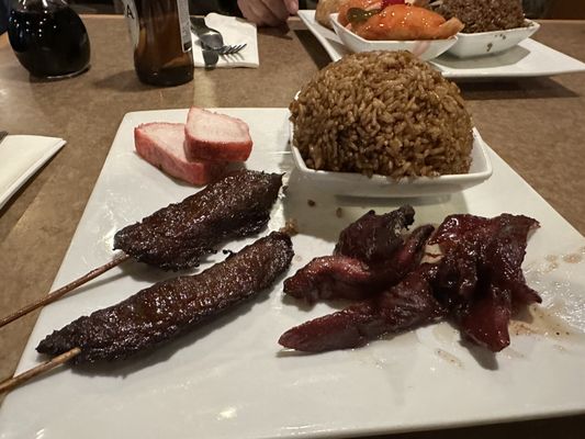 Maui Restaurant by null