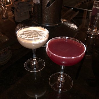 Kelnero - Chcolate martini and black rose martini - Cocktail Bars Near Me - Edmonds, Washington Kelnero - Chcolate martini and black rose martini - Cocktail Bars Near Me - Edmonds, Washington