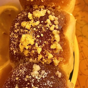 Flanigan's - Garlic Rolls - Seafood Near Me - Stuart, Florida