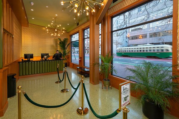 Moe Greens Dispensary & Lounge by null