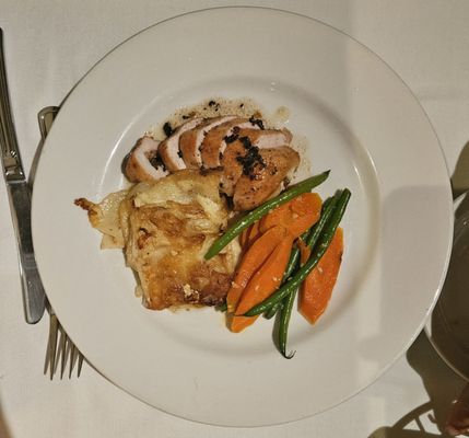 Madeline's Restaurant & Wine Cellar by null