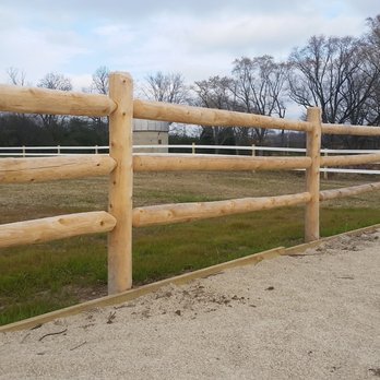 Behl Fence & Decking - Cedar Wood Round Rail - Fences & Gates Near Me - Watertown, Wisconsin