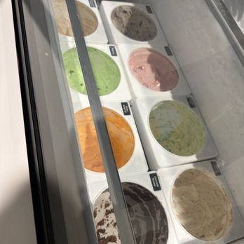 Mootown Scoops - Ice Cream & Frozen Yogurt Near Me - Lakeland, Florida Mootown Scoops - Ice Cream & Frozen Yogurt Near Me - Lakeland, Florida