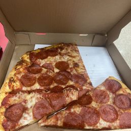 Plain Cheese Pizza (Large 14" (10 Slices)) Plain Cheese Pizza (Large 14" (10 Slices)) Plain Cheese Pizza (Large 14" (10 Slices)) Plain Cheese Pizza (Large 14" (10 Slices))