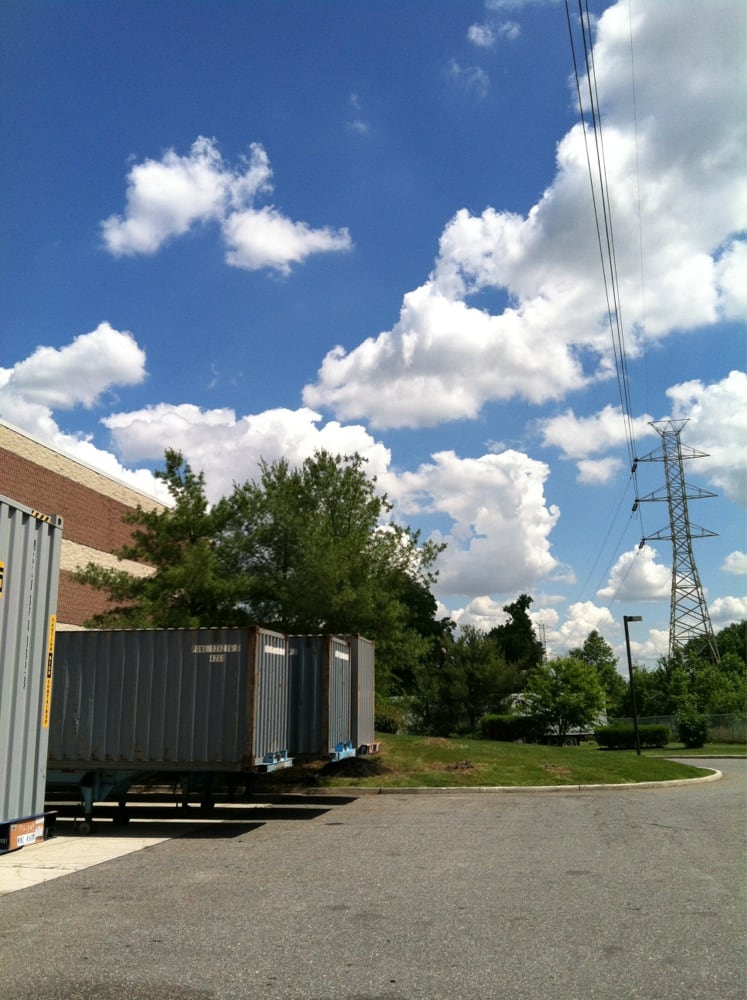 NINE WEST GROUP CLOSED 1250 Forest Pkwy, Paulsboro, New Jersey