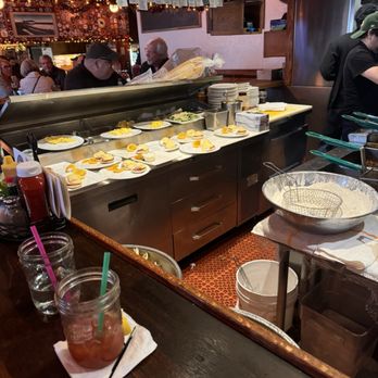 F Street Station - First round of eagerly-anticipated plates! - American Near Me - Anchorage, Alaska F Street Station - First round of eagerly-anticipated plates! - American Near Me - Anchorage, Alaska