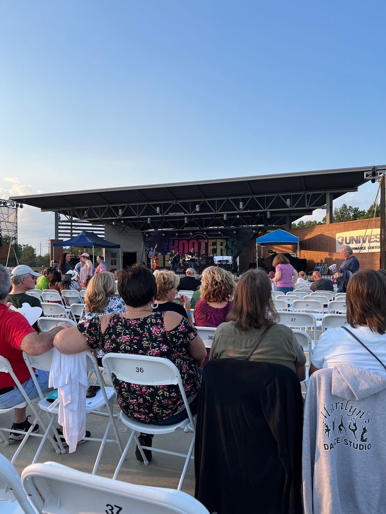 UNIVEST PERFORMANCE CENTER Updated April 2024 301 West Mill St