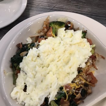 Hydeout Cafe - Veggie skillet with egg whites - Yum! - Breakfast & Brunch Near Me - McKinney, Texas Hydeout Cafe - Veggie skillet with egg whites - Yum! - Breakfast & Brunch Near Me - McKinney, Texas