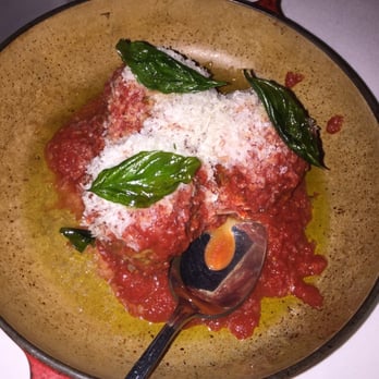 Carbone - Italian Near Me - New York, New York