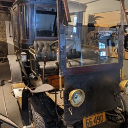 Larz Anderson Auto Museum - Larz Anderson Auto Museum, Brookline