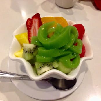 Shooting Star Cafe - Red bean with green tea noodles and mixed fruit! $6.95. Very questionable bright noodles, but it's good! - Desserts Near Me - Oakland, California Shooting Star Cafe - Red bean with green tea noodles and mixed fruit! $6.95. Very questionable bright noodles, but it's good! - Desserts Near Me - Oakland, California