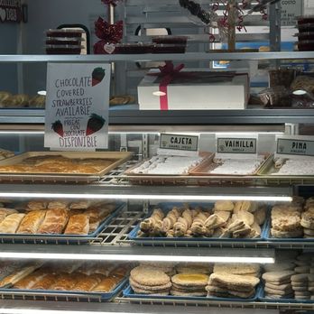 La Purisima Bakery - Bakeries Near Me - Glendale, Arizona