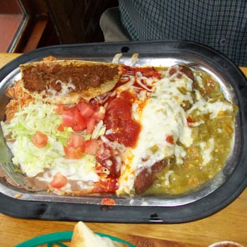 Tomasita's - Beef Taco, Chile Relleno & New Mexican Blue Corn Chicken Enchilada. - New Mexican Cuisine Near Me - Santa Fe, New Mexico