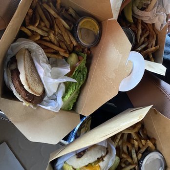 Diablo Burger - Burgers - Burgers Near Me - Flagstaff, Arizona