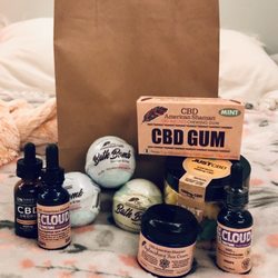 Valley Wellness - Yes,you're looking at cbd GUM,who would've thought. Not me.(iykyk)Very left dropper is what I brought to get their opinion&got MUCH more
