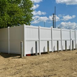 Mills Fence