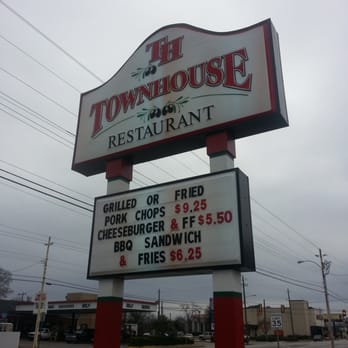 Town House Drive-In Restaurant - Sign out front! - Sandwiches Near Me - Florence, South Carolina Town House Drive-In Restaurant - Sign out front! - Sandwiches Near Me - Florence, South Carolina