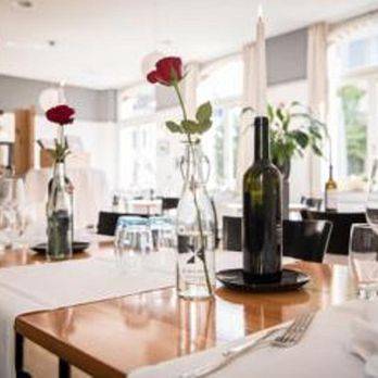 Zum Löwen - Zum Löwen - Italian Near Me - Winterthur, ZH Zum Löwen - Zum Löwen - Italian Near Me - Winterthur, ZH