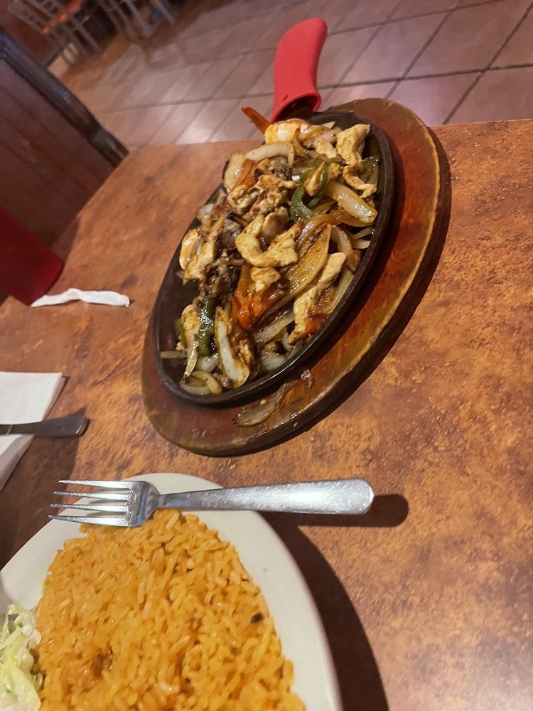 LA SIESTA RESTAURANT Updated September 2024 16 Photos & 41 Reviews