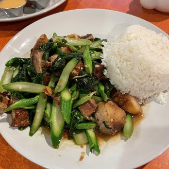 Khun Thai - Thai Near Me - Brookings, Oregon