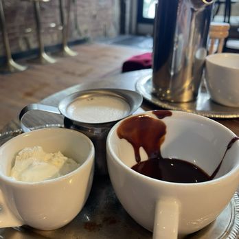 The Butterwood Bake Consortium - Desserts Near Me - Pittsburgh, Pennsylvania