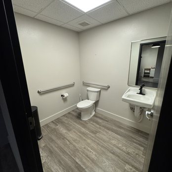 Emerald Premier Cleaning - Office Cleaning Near Me - Destin, Florida Emerald Premier Cleaning - Office Cleaning Near Me - Destin, Florida