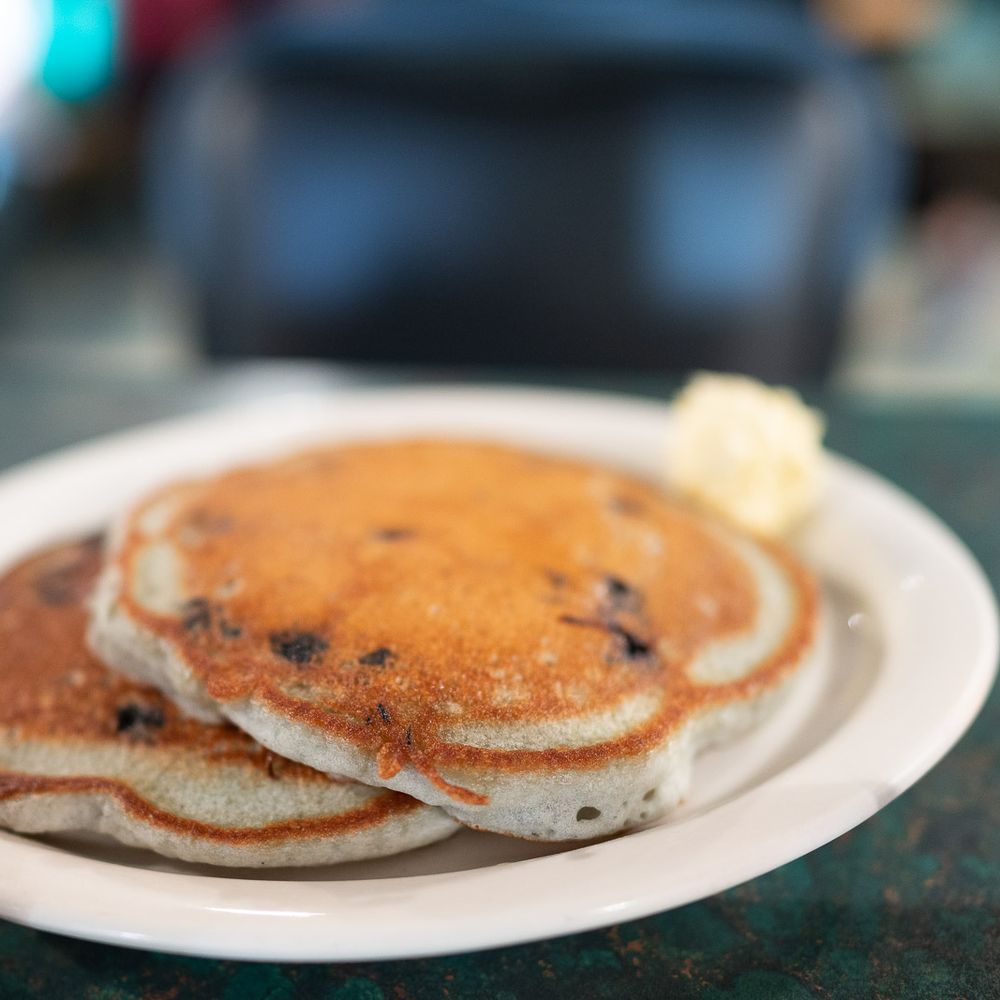 Top 10 Best Breakfast Restaurants in Anchorage, AK Last Updated