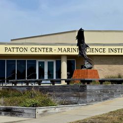 University of Texas Marine Science Institute - The front of the building housing the displays