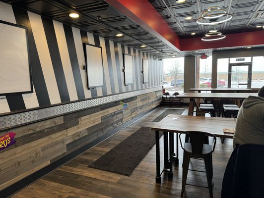 Byrd's Hot Chicken by null