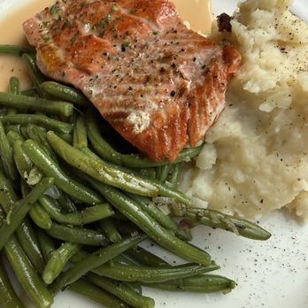 Amaro's Table - Downtown Vancouver - Citrus, salmon, dinner - New American Near Me - Vancouver, Washington Amaro's Table - Downtown Vancouver - Citrus, salmon, dinner - New American Near Me - Vancouver, Washington