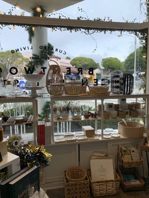 Brentwood General Store by null