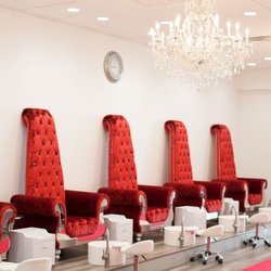 Hollywood Beauty Lounge & Day Spa