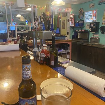 Crabbys - Cozy ambiance! - Seafood Near Me - Stuart, Florida