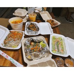 Original Thai Cuisine - Spring rolls, Summer rolls, Pad Thai, Kaeng duck, Yum wun sen, Triple sss chicken | #intenselypassionatephotography